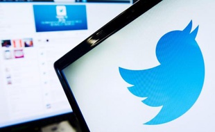 Le succès annoncé de l'entrée en Bourse de Twitter semble se confirmer: le réseau social a revu ses ambitions à la hausse lundi et espère désormais lever jusqu'à 2 milliards de dollars.