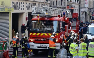 Aucune nouvelle victime n'a été trouvée à l'issue des travaux de déblaiement du sous-sol de l'immeuble parisien touché vendredi par une explosion dans laquelle trois hommes ont été tués et une personne gravement blessée, a-t-on appris samedi auprès des pompiers.