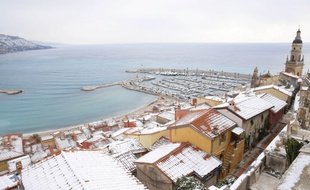 Menton sous la neige