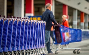 Les tarifs des produits de consommation courante régressent en France, mais les consommateurs ont le sentiment que les prix ne cessent d'augmenter