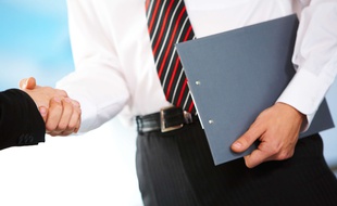 Illustration sur l'emploi des cadres.