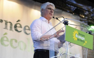 Le ministre de l'Ecologie Philippe Martin a annoncé jeudi la création d'une "contribution climat-énergie", répondant ainsi à une revendication des écologistes pour cette mesure plus connue sous le nom de "taxe carbone".