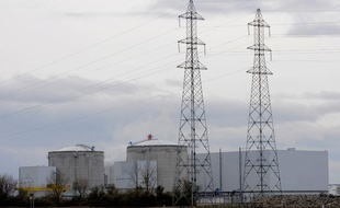 La centrale nucléaire de Fessenheim en 2008.