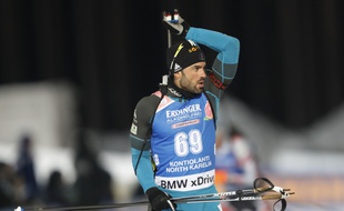 Simon Fourcade lors du sprint de Kontiolahti, en Finlande, le 8 mars 2018.