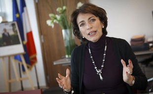 Marisol Touraine, ministre des Affaires sociales et de la Santé, le 17 octobre 2012, dans son bureau du 14, avenue Duquesne, à Paris.