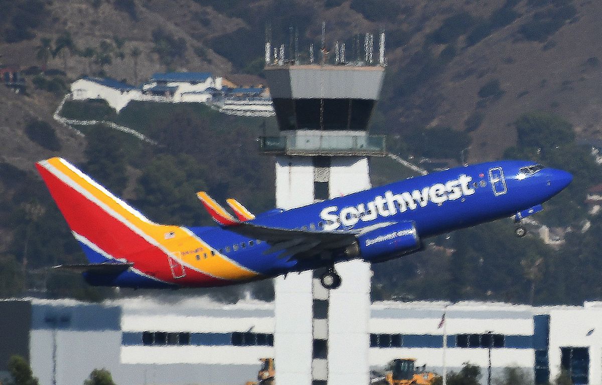 Shutdown aux Etats-Unis : Chaos dans un aéroport californien privé pendant plusieurs heures de contrôleurs aériens