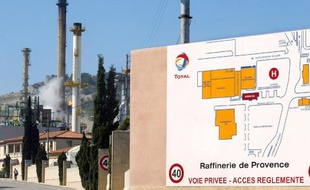 La raffinerie Total de La Mède près de Marseille