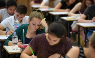 Des candidats au bac 2017.