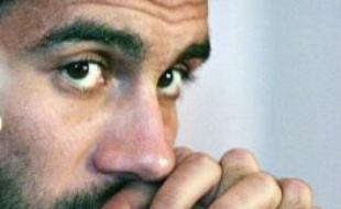 L'Espagnol Josep Guardiola remplacera le Néerlandais Frank Rijkaard comme entraîneur du FC Barcelone à la fin de la saison du Championnat d'Espagne, a annoncé jeudi le président du Barça, Joan Laporta.