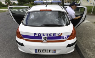 Toulouse, le 13 mai 2013. Voiture de Police.