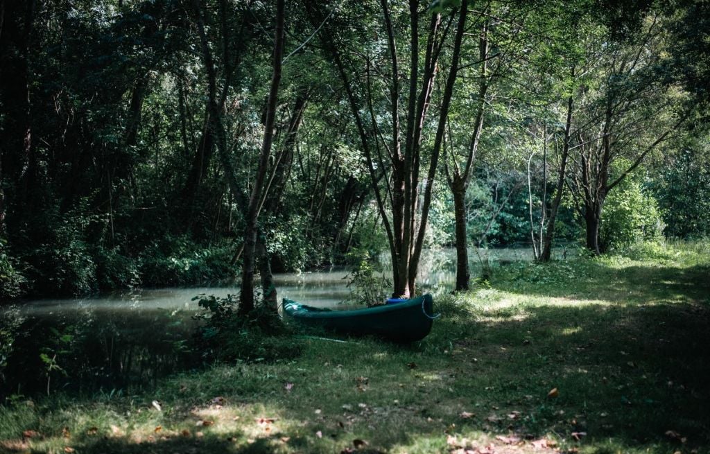 Marais poitevin : Un corps retrouvé après la disparition de deux quadragénaires partis en barque samedi