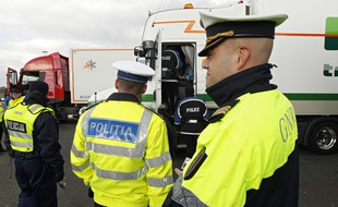 Rekkem, le 21 fevrier 2013. Operations de controles routiers dans le cadre de la cooperation transfrontaliere franco-belge