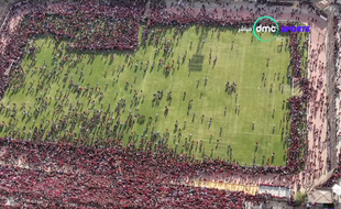 Le terrain d'entraînement d'Al-Ahly envahi par les supporters