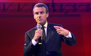 Emmanuel Macron est le premier président français à se rendre au Nigéria.
