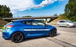 Un véhicule du peloton motorisé de la gendarmerie.