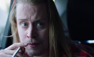 Macaulay Culkin dans «Just Me In The House By Myself»