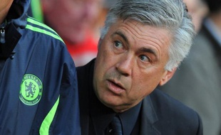 Le grand flou entoure le poste d'entraîneur au Paris SG: Carlo Ancelotti assure qu'il n'y a "rien de concret", tandis que son directeur sportif Leonardo répond de manière évasive au maintien d'Antoine Kombouaré par un "Quand tu te maries, tu ne penses pas au divorce".