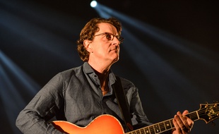 Francis Cabrel sera présent samedi au salon de la lutherie pour parler de sa passion de la guitare.