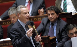 Le ministre de l'Agriculture, Bruno Le Maire, a mis en garde dimanche contre un transfert brutal des charges patronales vers la TVA, ce qui exigerait un relèvement trop élevé de la taxe sur la consommation.