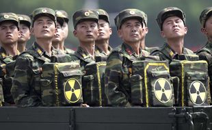 Des soldats nord-coréens lors d'une parade militaire à Pyongyang en juillet 2013.