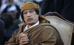 Mouammar Kadhafi, le 13 février, à Tripoli, en Libye.