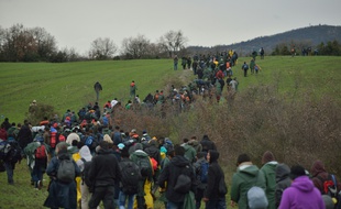 Le 15 mars, des réfugiés s'étaient mis en marche d'Idomeni pour rentrer en Macédoine.