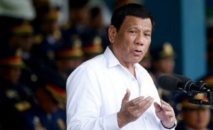 Le président Rodrigo Duterte a ordonné « détruire » la Nouvelle armée du peuple.