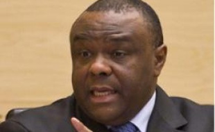 Jean-Pierre Bemba est jugé pour crimes de guerre et crimes contre l'humanité.