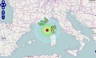 Capture d'écran de la carte du bureau central sismologique français pour situer l'épicentre du séisme de magnitude 5,2 qui s'est produit au large de la Corse le 7 juillet 2011.
