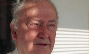 Jean-Marie Bressand, résistant et fondateur de la Fédération mondiale des villes jumelées, est décédé jeudi à Besançon à l'âge de 92 ans, a annoncé sa famille dans le carnet du Monde.