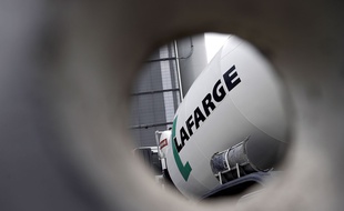 Lafarge est un groupe français de matériaux de construction, leader mondial dans son secteur.