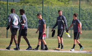 Eden Hazard (au centre) a été victime d'une fracture de la cheville lors d'un entraînement avec la Belgique, le 4 juin 2017.