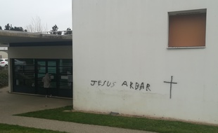 Les murs du centre culturel islamique Avicenne à Villejean ont été tagués.
