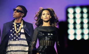 Jay-Z et Beyoncé, à Paris, au Stade de France, le 12 septembre 2014.