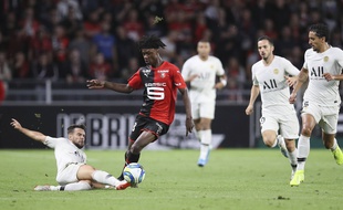 Le milieu de terrain du Stade Rennais Eduardo Camavinga ici lors du match face au PSG en août 2019.