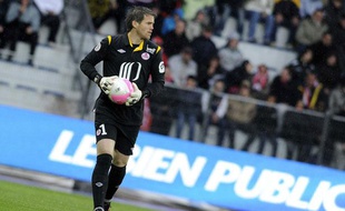 Mickaël Landreau au Stadium Nord face à Nancy, le 21 avril 2012.