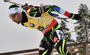 Martin Fourcade lors du sprint des Mondiaux de biathlon le 7 mars 2015.