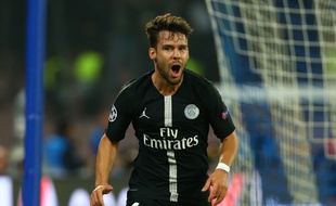 Bernat délivre les Parisiens avant la pause