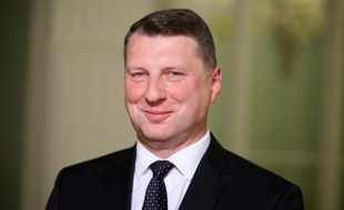 Le nouveau président letton, Raimonds Vejonis, le 3 juin 2015 à Riga