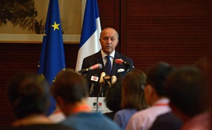 Après l'accord de Genève sur l'arsenal chimique de Damas, auquel elle n'a pas été associée, la France, ferme depuis des mois sur le dossier syrien, va tenter d'entrainer ses partenaires de l'ONU vers l'adoption d'une résolution forte, un objectif loin d'être garanti.