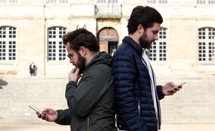 Antoine Delanoe et Quentin Ory ont fondé l'application Combats de coq.