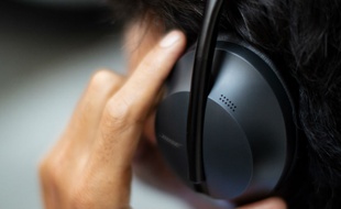 Le marché des casques à réduction de bruit a bondi de 40% en un an.