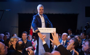 Guillaume Peltier, Laurent Wauquiez and Daniel Fasquelle.
French right-wing Les Republicains (LR) party newly-elected President, Laurent Wauquiez reacts after the results' announcement.
Paris, FRANCE-10/12/2017