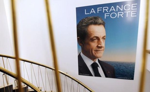 Nicolas Sarkozy va animer son premier grand meeting de campagne dimanche à Marseille, où il a prévu de parler de "la France" et des "Français", ce qui devrait lui permettre d'exalter à nouveau les "valeurs" du travail ou de l'identité nationale.