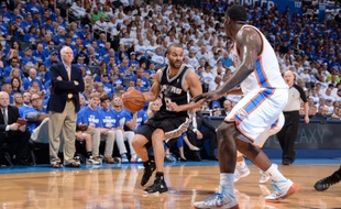 Le meneur de jeu des San Antonio Spurs Tony Parker le 27 mai 2014 à Oklahoma.