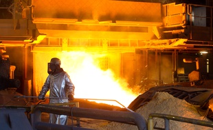 Fos sur mer le 24 juin 2013 - Le site d' arcelor mittal