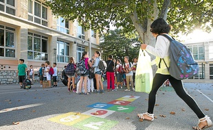 Les 72 000 écoliers de Marseille ne savent toujours pas s'ils auront école le mercredi matin à la rentrée.