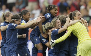 Les joueuses de l'équipe de France de football, lors du quart de finale contre l'Angleterre.