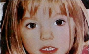 L'énigme sur la disparition de Madeleine McCann en mai dans une station balnéaire du sud du Portugal, reste entière après la publication dans la presse d'informations sur la découverte de traces de sang dans la chambre du complexe hôtelier d'où a disparu la fillette.