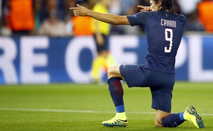 Edinson Cavani après son but contre Arsenal en Ligue des champions